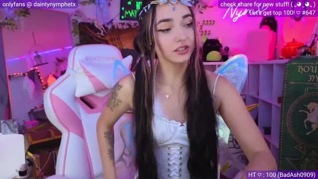 Gallery image thumbnail from Nym_x's myfreecams stream on, 10/11/2023, 02:15 image 8 of 20