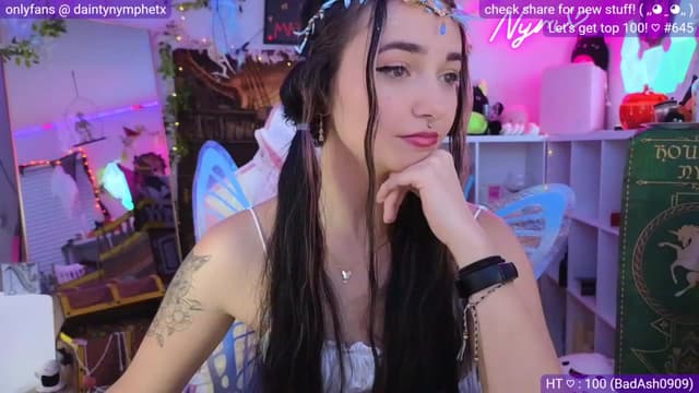 Gallery image thumbnail from Nym_x's myfreecams stream on, 10/11/2023, 02:34 image 16 of 20