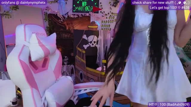 Gallery image thumbnail from Nym_x's myfreecams stream on, 10/11/2023, 02:34 image 19 of 20
