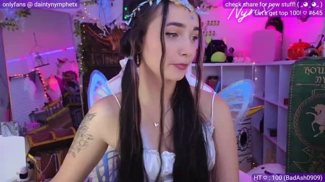 Gallery image thumbnail from Nym_x's myfreecams stream on, 10/11/2023, 02:34 image 17 of 20