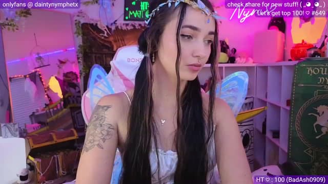 Gallery image thumbnail from Nym_x's myfreecams stream on, 10/11/2023, 02:34 image 9 of 20