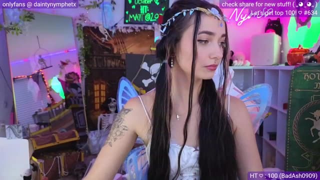 Gallery image thumbnail from Nym_x's myfreecams stream on, 10/11/2023, 03:08 image 18 of 20