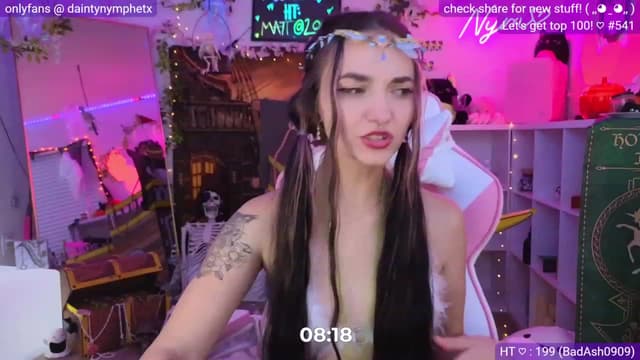 Gallery image thumbnail from Nym_x's myfreecams stream on, 10/11/2023, 06:10 image 17 of 20