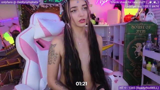 Gallery image thumbnail from Nym_x's myfreecams stream on, 10/11/2023, 06:36 image 16 of 20