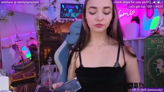 Gallery image thumbnail from Nym_x's myfreecams stream on, 10/13/2023, 05:14 image 10 of 20