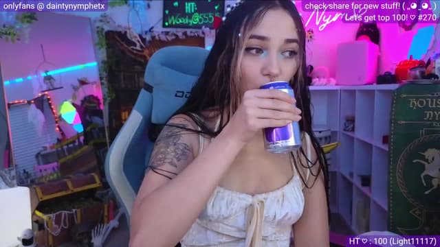 Gallery image thumbnail from Nym_x's myfreecams stream on, 10/29/2023, 02:04 image 15 of 20