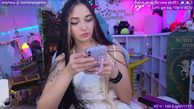 Gallery image thumbnail from Nym_x's myfreecams stream on, 10/29/2023, 02:04 image 1 of 20