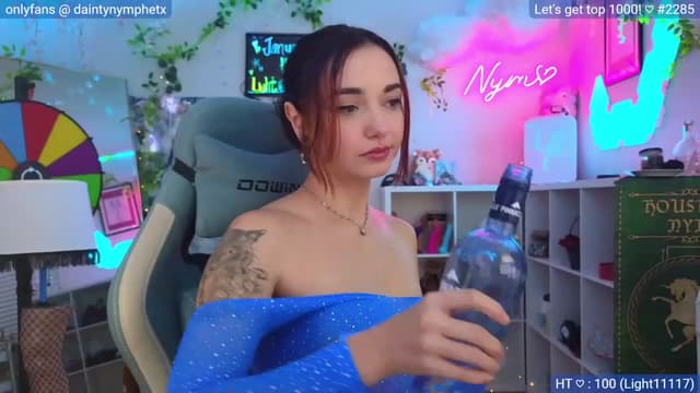 Gallery image thumbnail from Nym_x's myfreecams stream on, 01/15/2024, 04:36 image 16 of 20