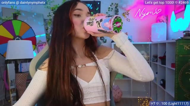 Gallery image thumbnail from Nym_x's myfreecams stream on, 01/18/2024, 04:50 image 3 of 20