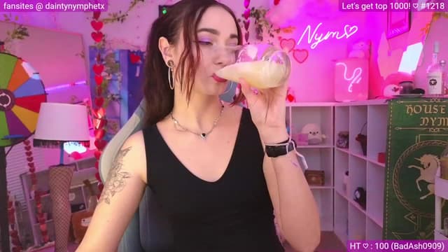 Gallery image thumbnail from Nym_x's myfreecams stream on, 02/19/2024, 04:21 image 14 of 20