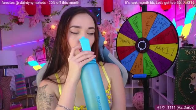Gallery image thumbnail from Nym_x's myfreecams stream on, 03/25/2024, 04:57 image 1 of 20