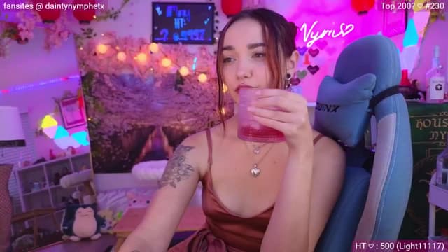 Gallery image thumbnail from Nym_x's myfreecams stream on, 05/31/2024, 02:16 image 16 of 20