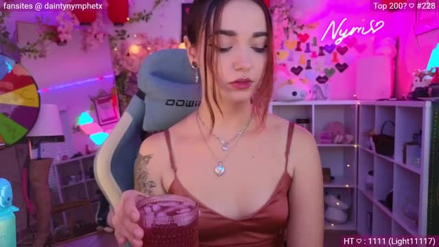 Gallery image thumbnail from Nym_x's myfreecams stream on, 05/31/2024, 02:57 image 14 of 20