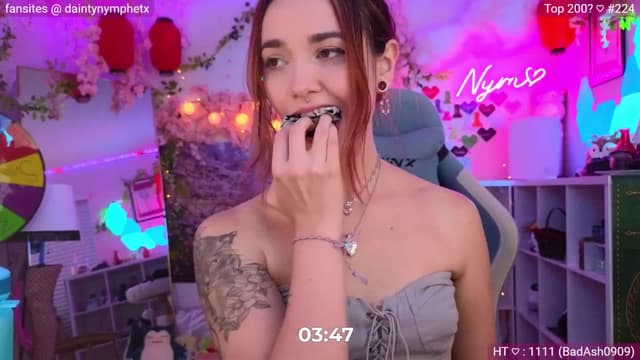 Gallery image thumbnail from Nym_x's myfreecams stream on, 06/01/2024, 06:07 image 12 of 20