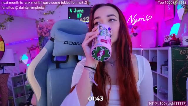Gallery image thumbnail from Nym_x's myfreecams stream on, 06/06/2024, 03:38 image 12 of 20