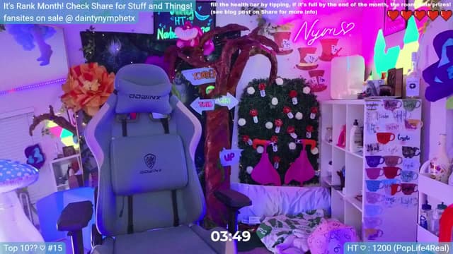 Gallery image thumbnail from Nym_x's myfreecams stream on, 07/17/2024, 05:27 image 17 of 20