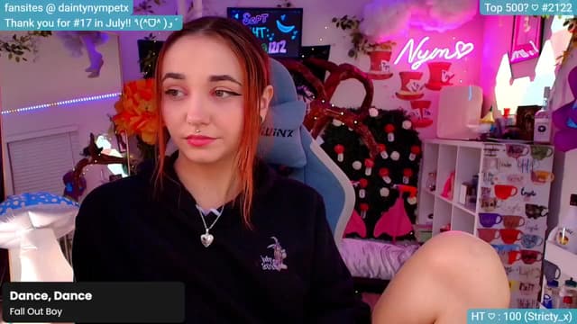 Gallery image thumbnail from Nym_x's myfreecams stream on, 09/12/2024, 03:05 image 12 of 20
