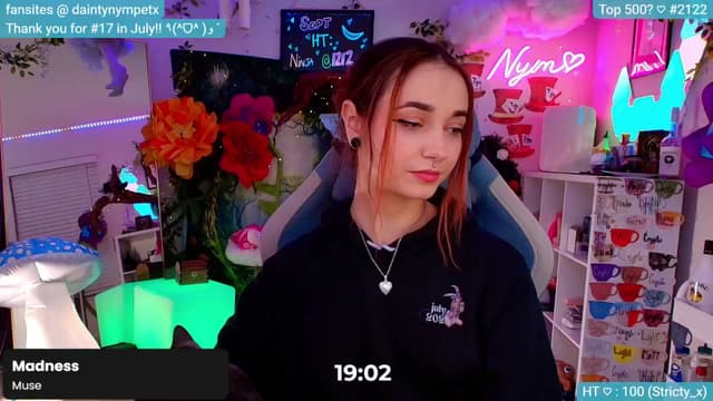 Gallery image thumbnail from Nym_x's myfreecams stream on, 09/12/2024, 03:05 image 16 of 20