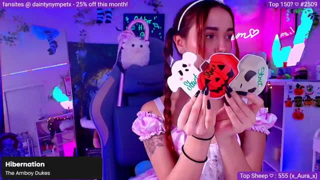 Gallery image thumbnail from Nym_x's myfreecams stream on, 10/06/2024, 02:18 image 6 of 20