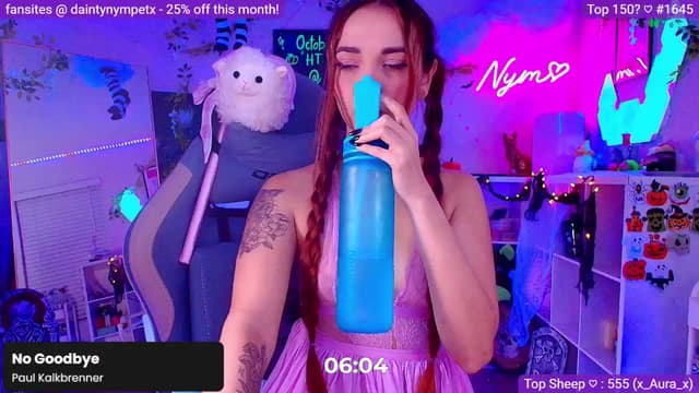 Gallery image thumbnail from Nym_x's myfreecams stream on, 10/06/2024, 03:50 image 16 of 20