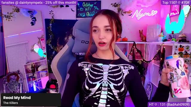 Gallery image thumbnail from Nym_x's myfreecams stream on, 10/30/2024, 05:23 image 12 of 20