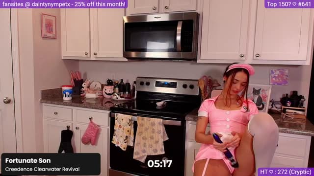 Gallery image thumbnail from Nym_x's myfreecams stream on, 10/31/2024, 04:26 image 12 of 20