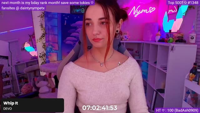 Gallery image thumbnail from Nym_x's myfreecams stream on, 11/24/2024, 04:51 image 3 of 20