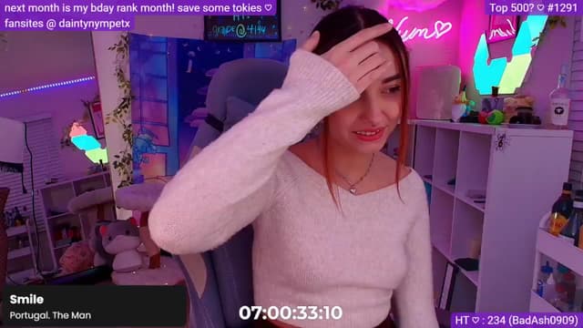 Gallery image thumbnail from Nym_x's myfreecams stream on, 11/24/2024, 06:00 image 7 of 20