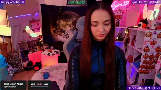 Gallery image thumbnail from Nym_x's myfreecams stream on, 10/27/2025, 04:09 image 11 of 20