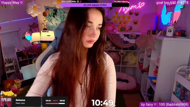 Gallery image thumbnail from Nym_x's myfreecams stream on, 05/10/2026, 03:22 image 8 of 20