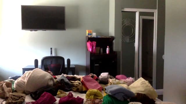 Gallery image thumbnail from Omilk's myfreecams stream on, 11/02/2025, 17:47 image 12 of 20