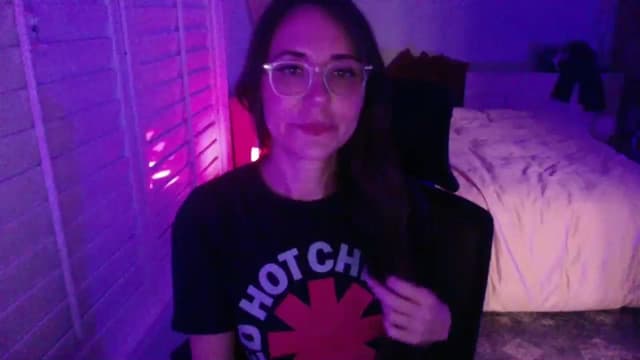 Gallery image thumbnail from P0SIE's myfreecams stream on, 04/06/2025, 04:27 image 20 of 20