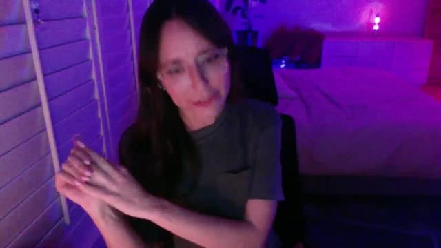 Gallery image thumbnail from P0SIE's myfreecams stream on, 04/13/2025, 03:41 image 7 of 20