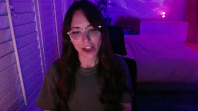 Gallery image thumbnail from P0SIE's myfreecams stream on, 04/13/2025, 03:41 image 4 of 20