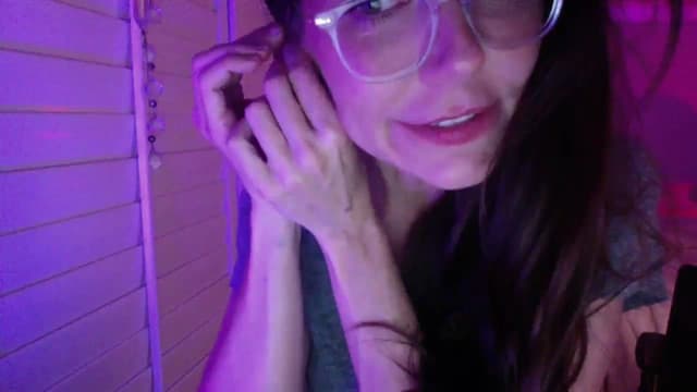 Gallery image thumbnail from P0SIE's myfreecams stream on, 06/01/2025, 08:53 image 13 of 20