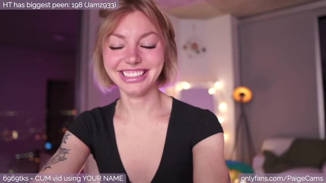 Gallery image thumbnail from Paige's myfreecams stream on, 12/01/2022, 03:14 image 7 of 20