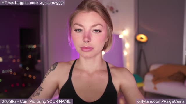 Gallery image thumbnail from Paige's myfreecams stream on, 12/12/2022, 03:47 image 3 of 20