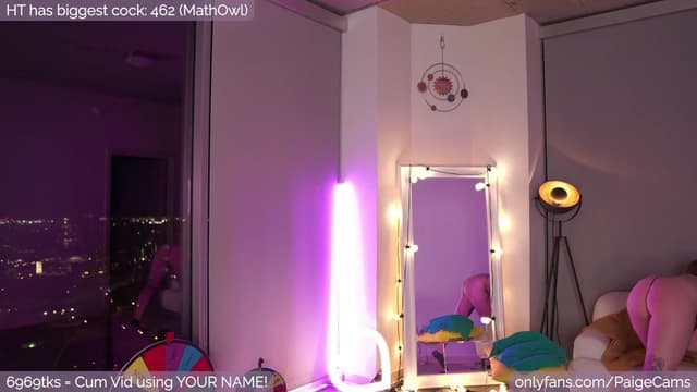 Gallery image thumbnail from Paige's myfreecams stream on, 12/12/2022, 03:47 image 19 of 20