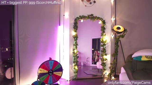 Gallery image thumbnail from Paige's myfreecams stream on, 01/29/2023, 04:55 image 5 of 20
