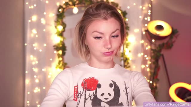Gallery image thumbnail from Paige's myfreecams stream on, 04/09/2023, 04:21 image 2 of 20