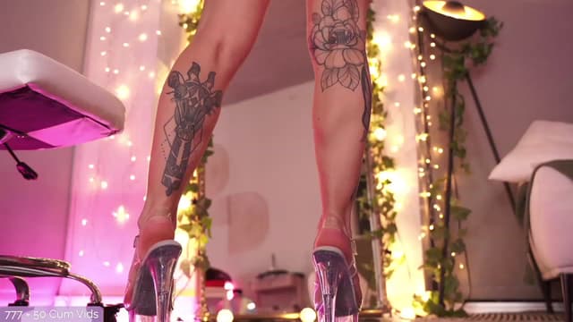 Gallery image thumbnail from Paige's myfreecams stream on, 04/18/2023, 03:33 image 15 of 20