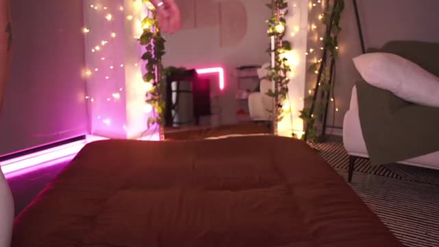 Gallery image thumbnail from Paige's myfreecams stream on, 05/07/2023, 02:38 image 8 of 20