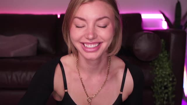 Gallery image thumbnail from Paige's myfreecams stream on, 05/21/2023, 04:51 image 8 of 20