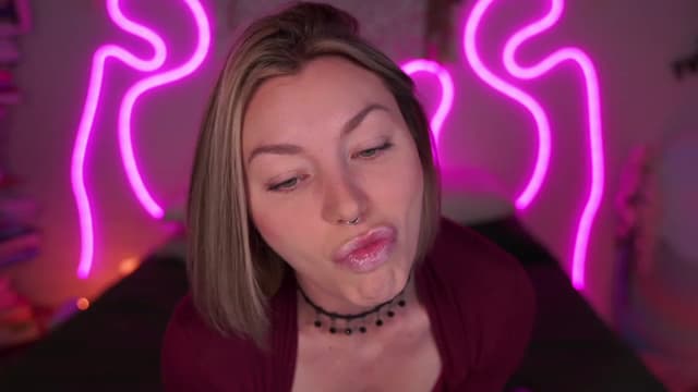 Gallery image thumbnail from Paige's myfreecams stream on, 06/25/2023, 04:30 image 2 of 20