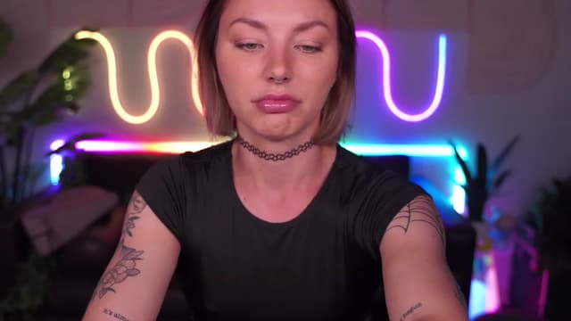 Gallery image thumbnail from Paige's myfreecams stream on, 07/28/2023, 02:36 image 18 of 20