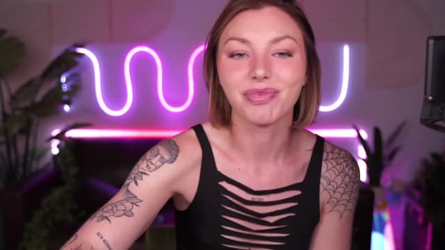 Gallery image thumbnail from Paige's myfreecams stream on, 08/01/2023, 02:57 image 2 of 20