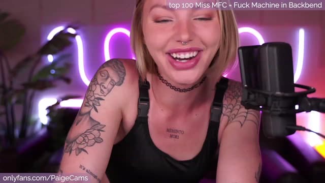 Gallery image thumbnail from Paige's myfreecams stream on, 08/20/2023, 05:06 image 11 of 20