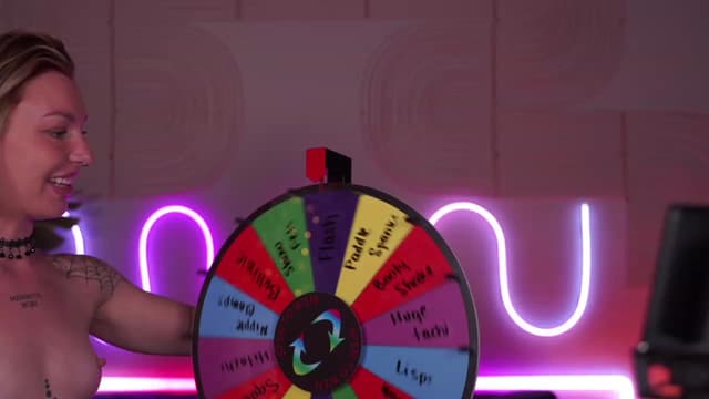 Gallery image thumbnail from Paige's myfreecams stream on, 08/21/2023, 04:10 image 16 of 20