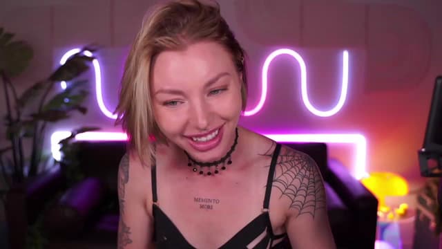 Gallery image thumbnail from Paige's myfreecams stream on, 08/21/2023, 04:40 image 15 of 20