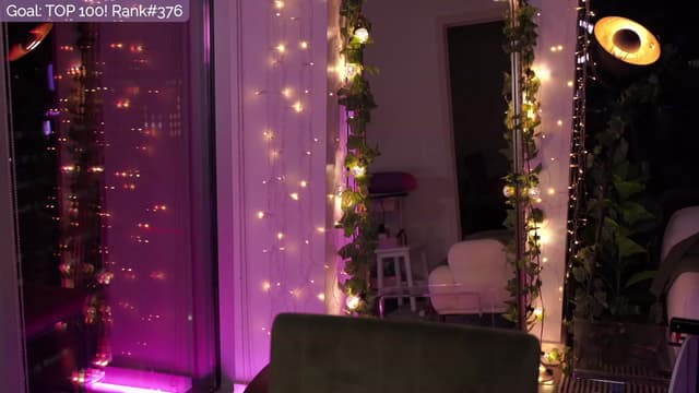 Gallery image thumbnail from Paige's myfreecams stream on, 08/25/2023, 04:08 image 5 of 20